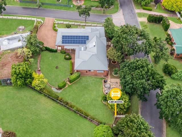 14 St James Avenue, NSW 2568