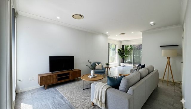 7/76 McNaughton Street, NSW 2750
