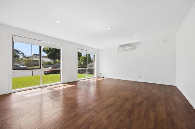 1/6 De Wint Court, VIC 3179