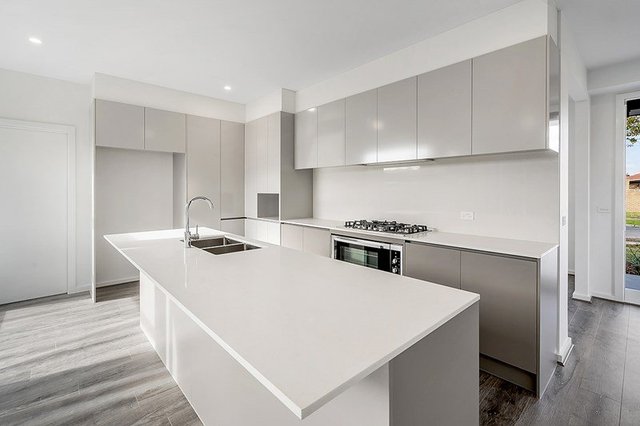 1/13 Parnell Crescent, VIC 3043
