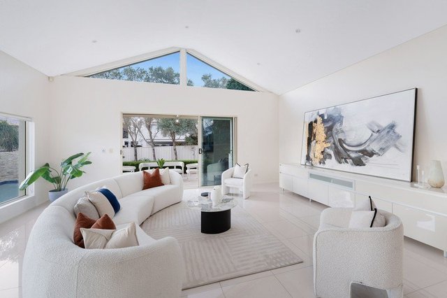 57 Seymour Street, NSW 2220