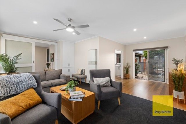 12 Burke Court, VIC 3216