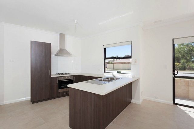 196 Keane Street, WA 6105