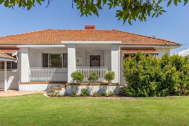 1/11 Pitt Street, WA 6102