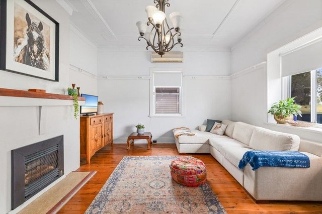 51 Gipps Street, NSW 2340