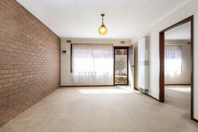 2/11 Dane Street, VIC 3550