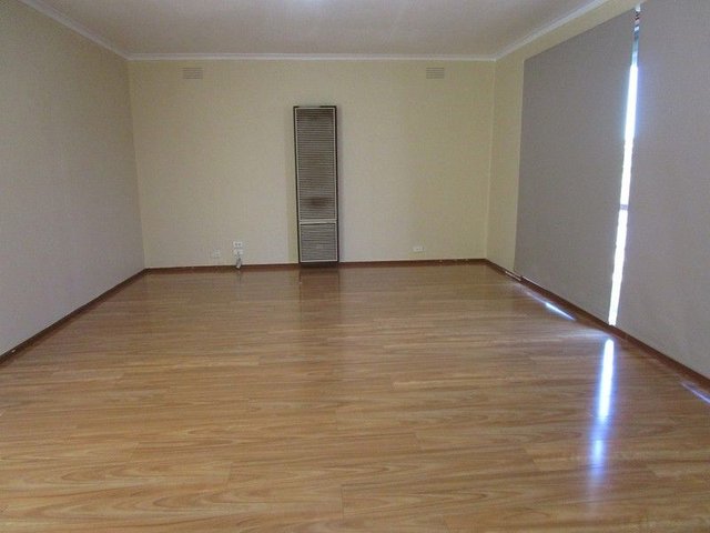83 Oakwood Road, VIC 3021