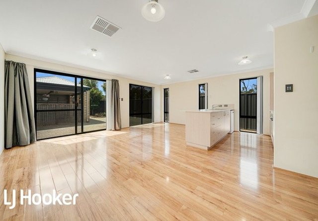 39 Micrantha Way, WA 6031