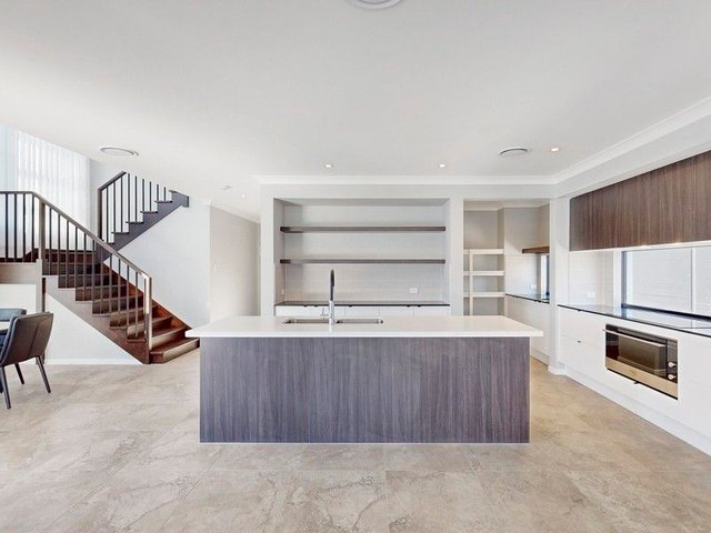 34 Paperbark Street, QLD 4035