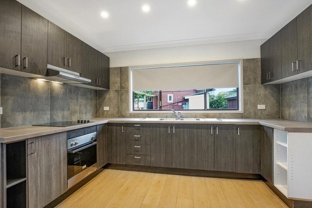 12 Derby Street, NSW 2747