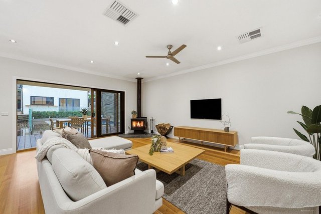 14 Alvena Crescent, VIC 3135