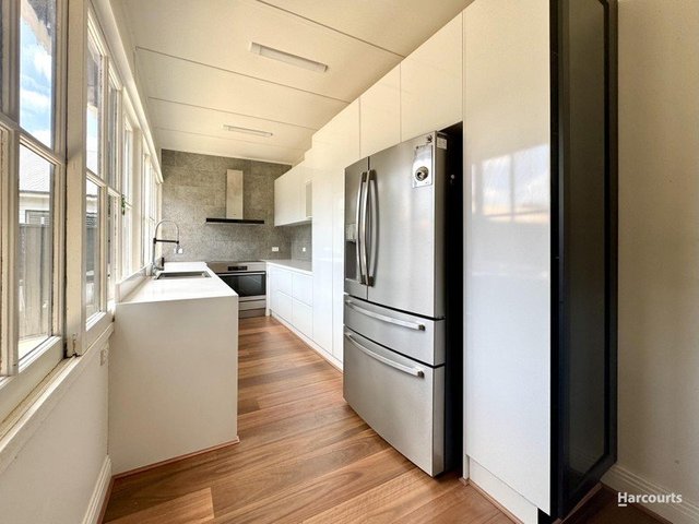 12 Edward Street, NSW 2570