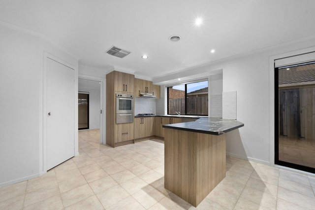 18 Myers Parade, VIC 3028