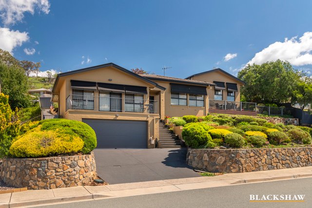 9 Favell Place, ACT 2906