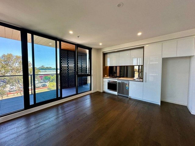 204B/93 Furlong Road, VIC 3023