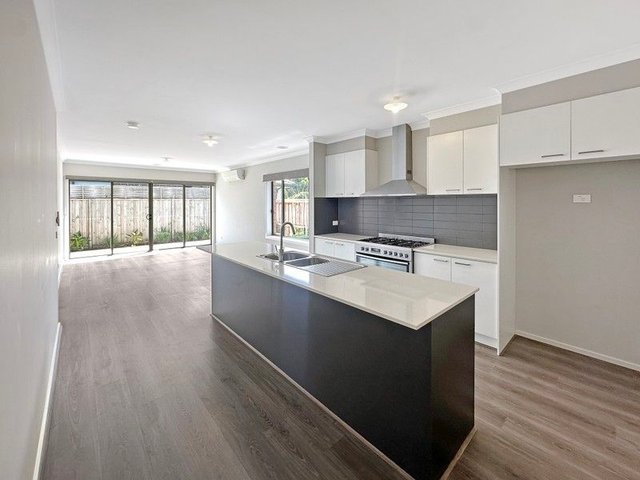 4 Eminence Street, VIC 3217