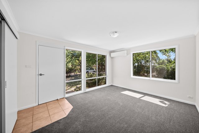 9 Dickinson Street, ACT 2602