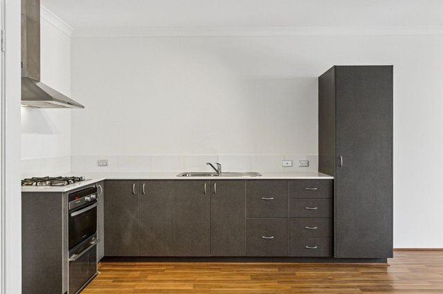 67 Stanbury Crescent, WA 6069