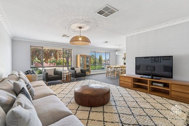 10 Ind Street, WA 6076