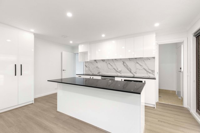 24 Summerville Crescent, ACT 2615