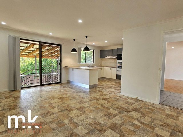42 Richardson Road, NSW 2567