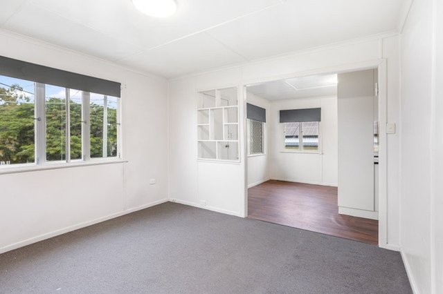 9 Burralong Street, QLD 4017
