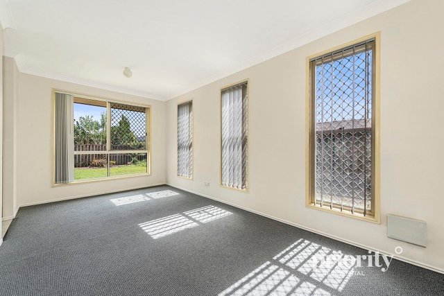 4 Fintona Close, QLD 4034