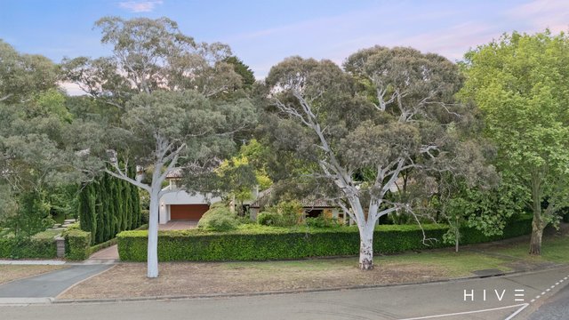 9 Dampier Crescent, ACT 2603