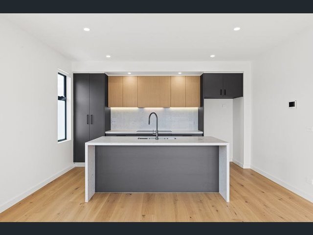 1/84 Newlands Road, VIC 3058