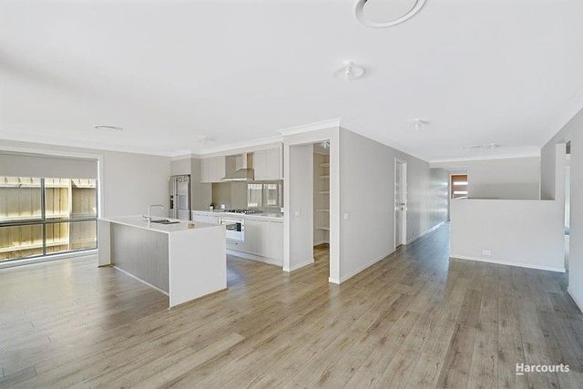 22 Nettleton Street, NSW 2570