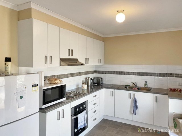 17 Duffy Drive, NSW 2835