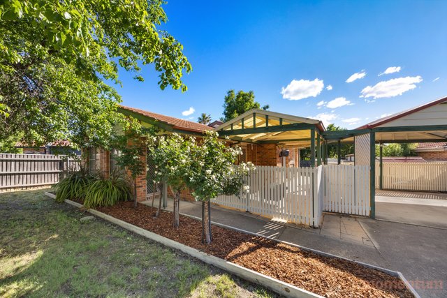 16 Sherwood Circuit, ACT 2906
