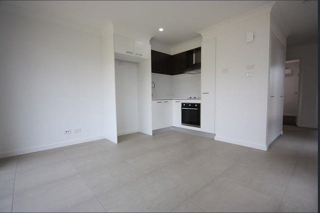 161B Hampshire Boulevard, NSW 2570