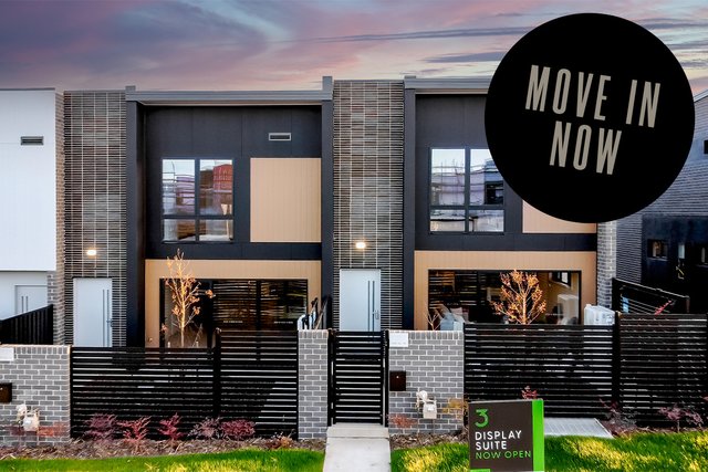 FORM - Huge 3 bedroom townhome, ACT 2611