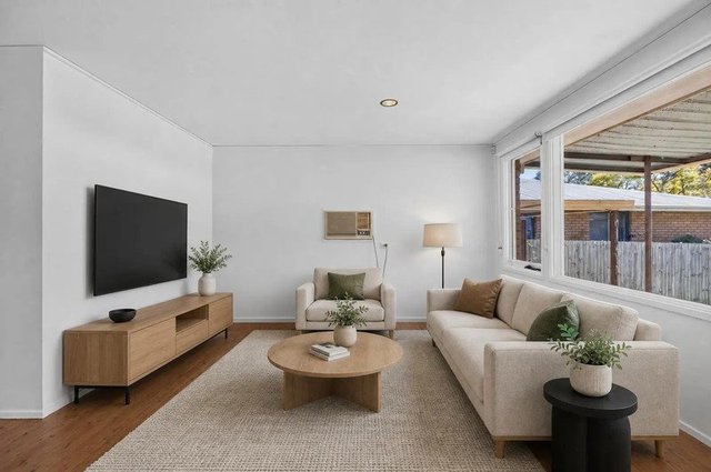 4 Johnson Avenue, NSW 2570