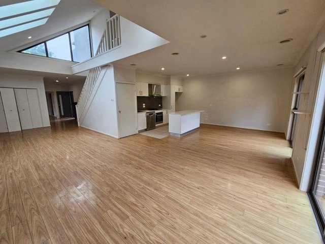 9/28 Eulinga Road, VIC 3169