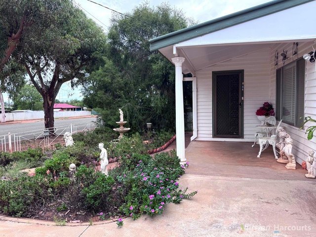 33 Green Street, NSW 2835