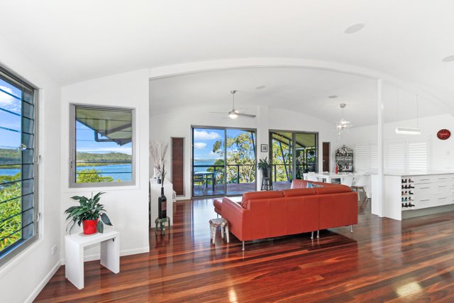 84-86 Crescent Drive, QLD 4184