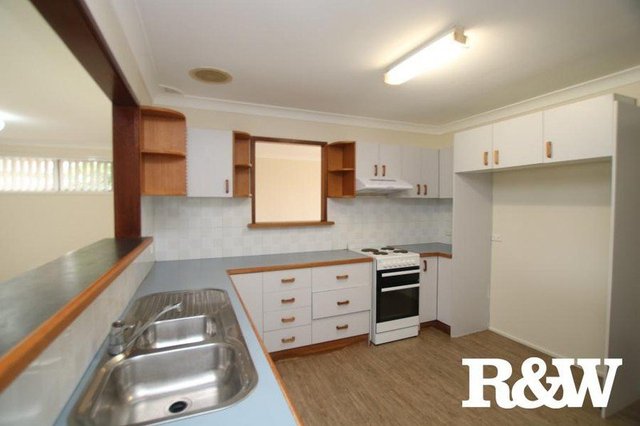 4 Opal Place, NSW 2766