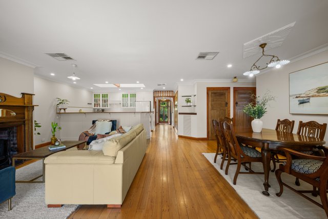 7 Aston Crescent, ACT 2614