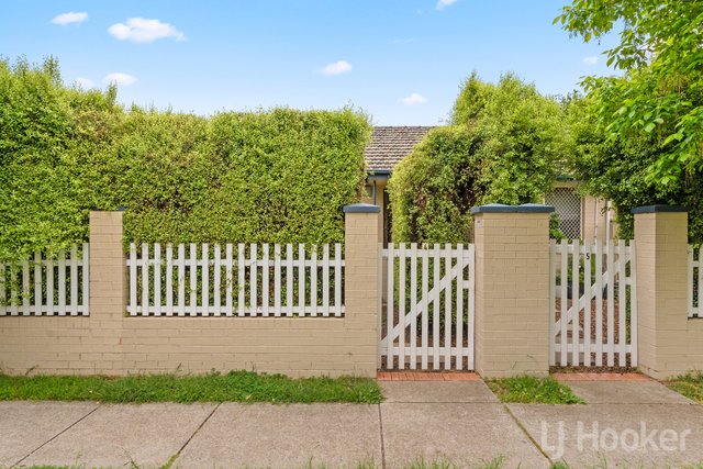 4/7-11 Broughton Place, NSW 2620