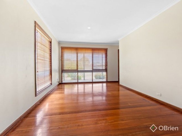 13 Musk Court, VIC 3049