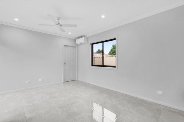 35A De Havilland Crescent, NSW 2566