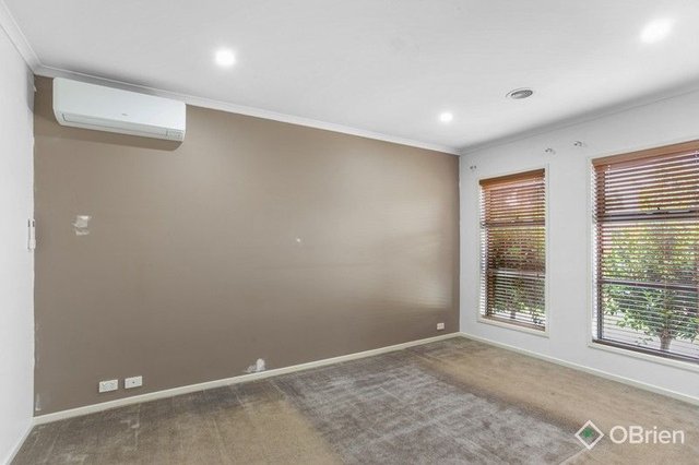 21 Dunbarrim Avenue, VIC 3023