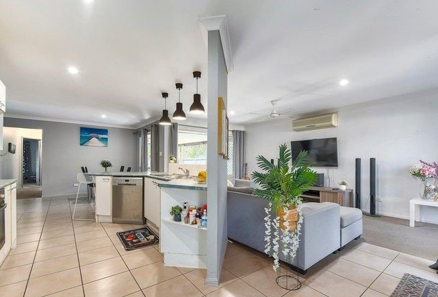 127 Cambridge Crescent, QLD 4018