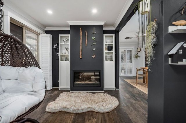 10 Magnolia Drive, NSW 2571