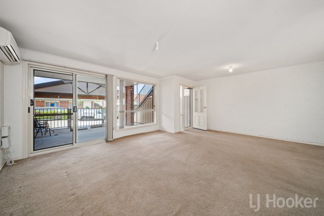 1/94 Collett Street, NSW 2620