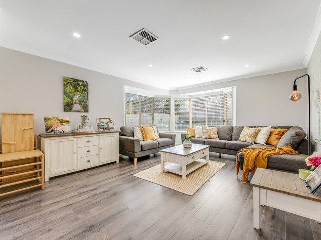 76 Bradley Drive, NSW 2567