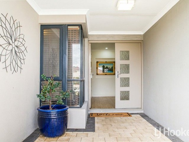 17 Brittain Road, WA 6107