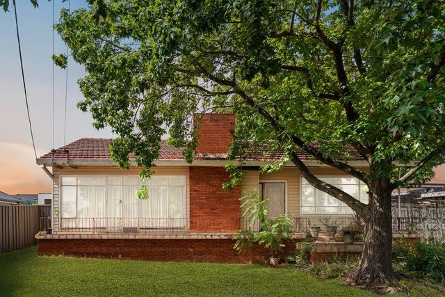 890 The Horsley Drive , NSW 2164